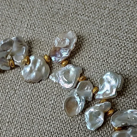 Madeleine Lou Keishi Pearl & Gold Necklace - Picture 8 of 8